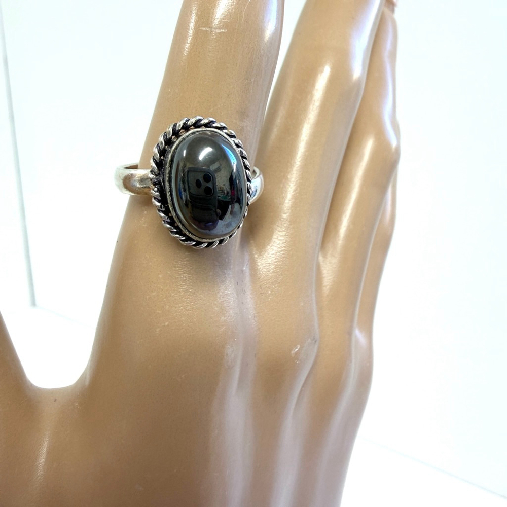 Hand crafted Ring Hematite Silver Plated Adjustable Size‎ 7–9